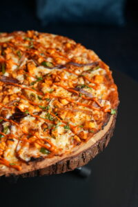 tandoori paneer tikka naan pizza